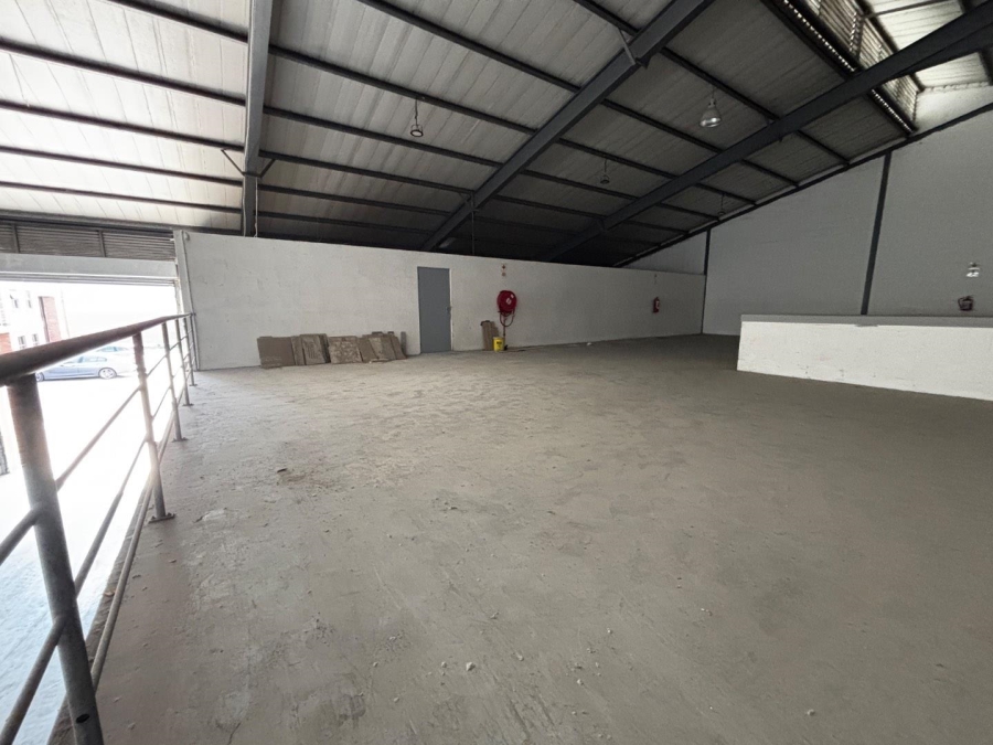 To Let commercial Property for Rent in Killarney Gardens Western Cape